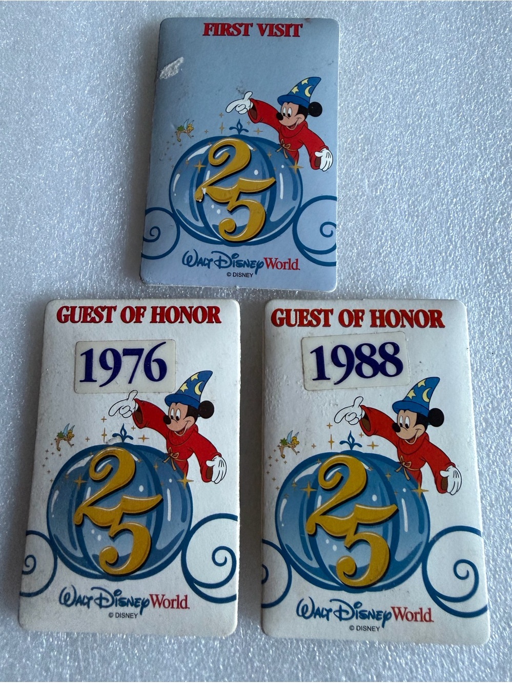 Walt Disney World Florida Guest of Honor Anniversary Adhesive Souvenir Badges